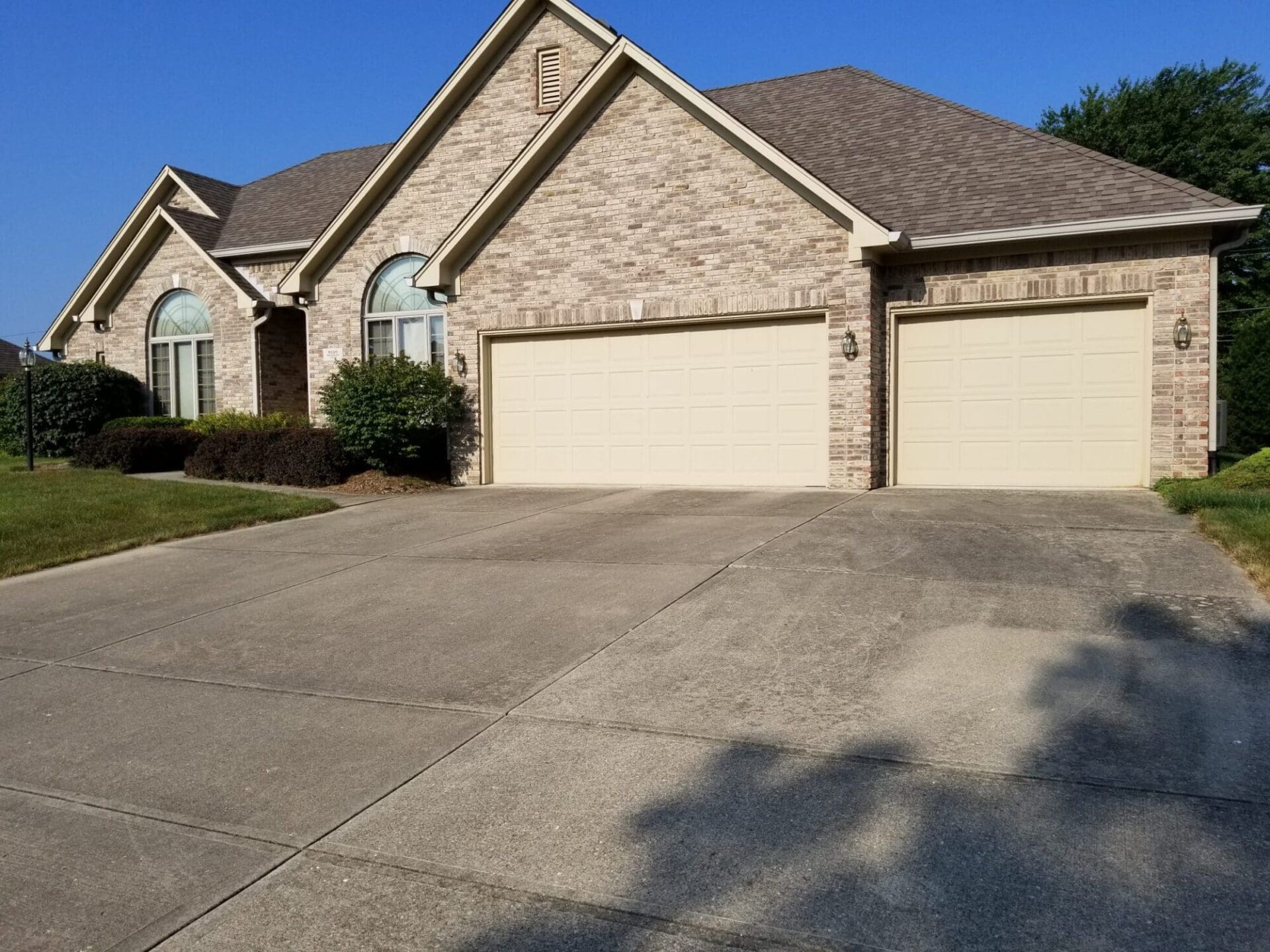 Driveway Cleaning Before